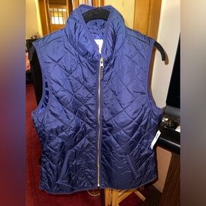 Women’s Zip-up Vest